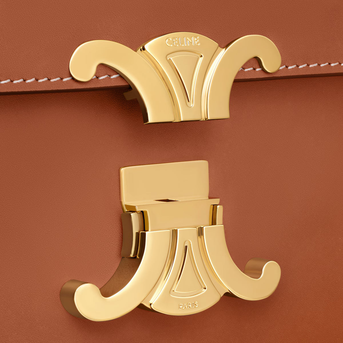 Celine TEEN TRIOMPHE BAG IN shiny calfskin 2025