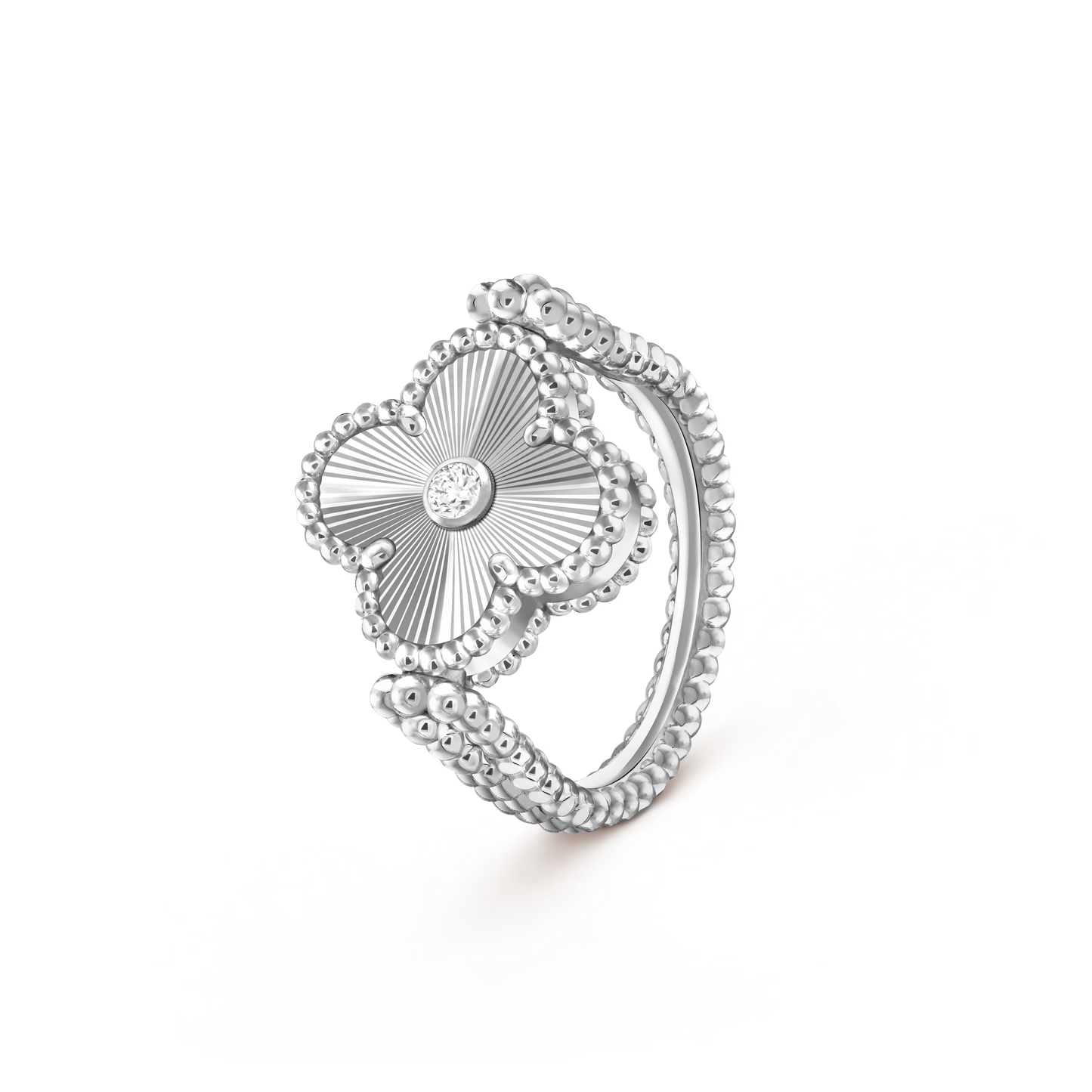 Vintage Alhambra reversible ring – Van Cleef & Arpels 2025