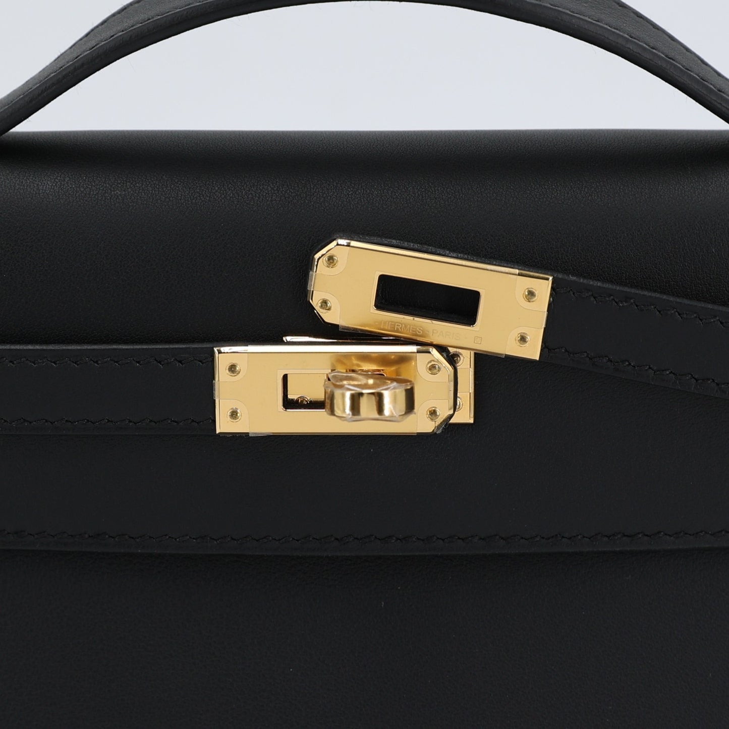 HERMÈS Kelly Pochette Black (89) Swift Gold hardware W (2024)