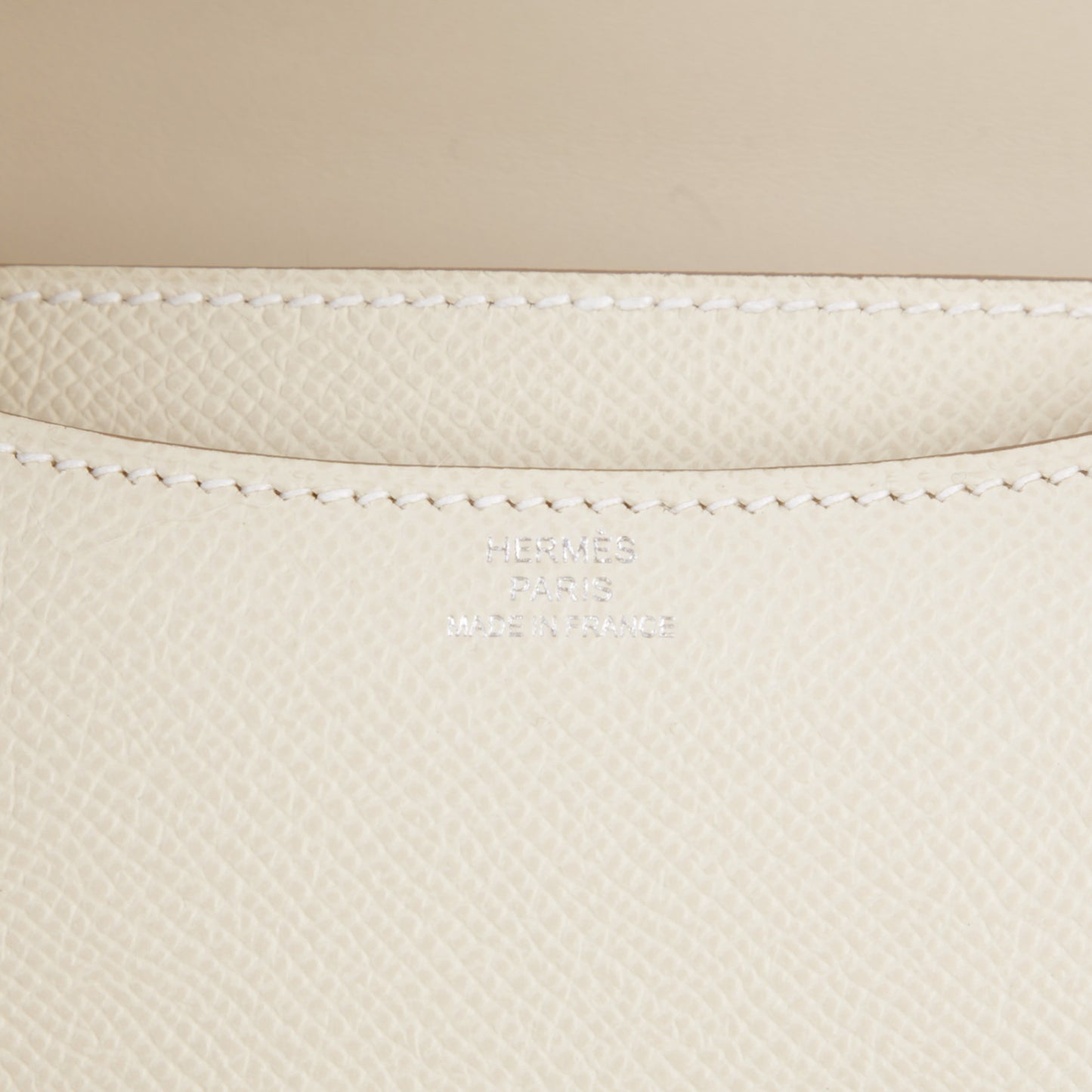HERMÈS Constance Mini Craie (10) Epsom Lacquer Hardware Palladium hardware K (2025)