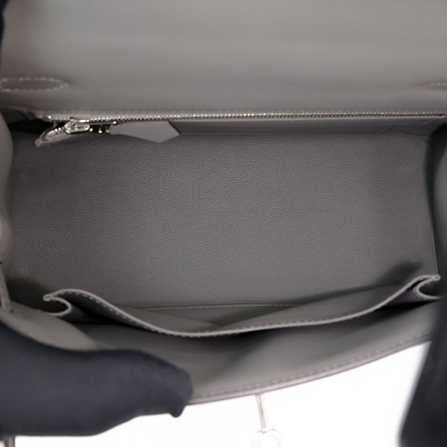 HERMÈS Limited Edition Kelly 25 Padded Sellier Gris Meyer (0L) Swift Palladium hardware B (2023)
