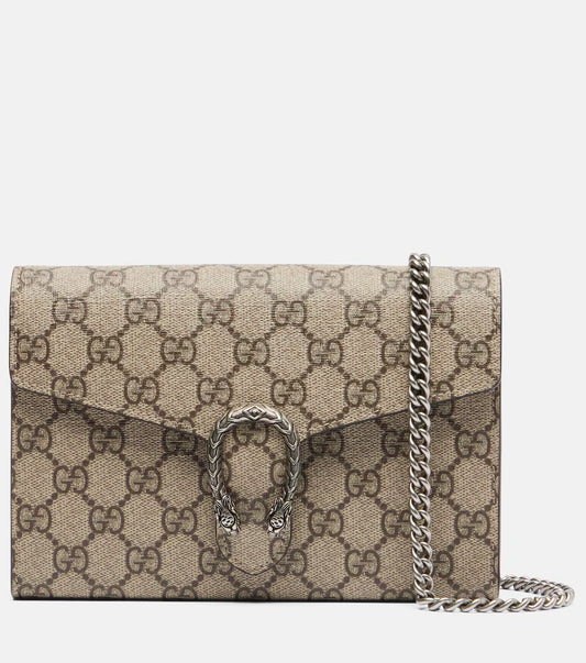 Gucci Dionysus GG Supreme clutch 2025