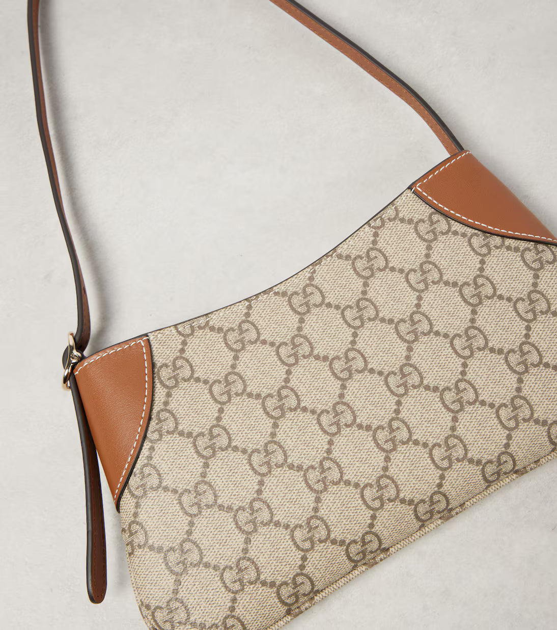 Gucci GG Emblem Mini shoulder bag 2025