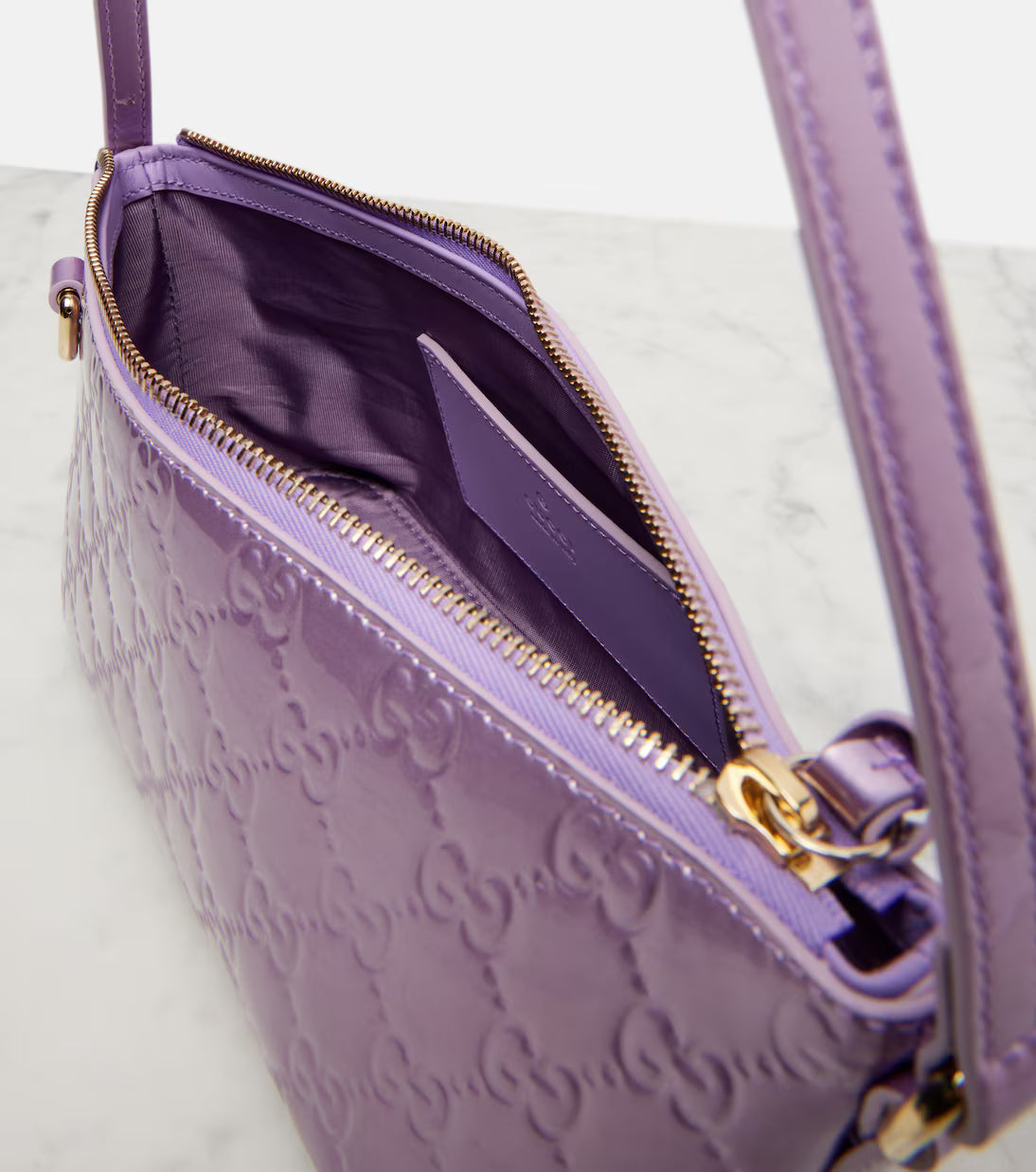 Gucci GG Emblem Mini patent leather shoulder bag 2025