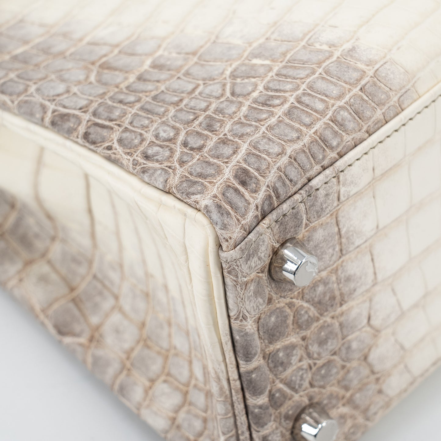 HERMÈS Limited Edition Kelly 25 Himalaya Matte Niloticus Crocodile Diamond White Gold hardware Z (2021)