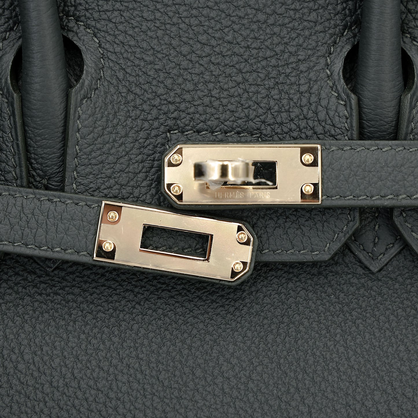 HERMÈS Birkin 25 Vert Mangrove (Q0) Togo Permabrass hardware K (2025)