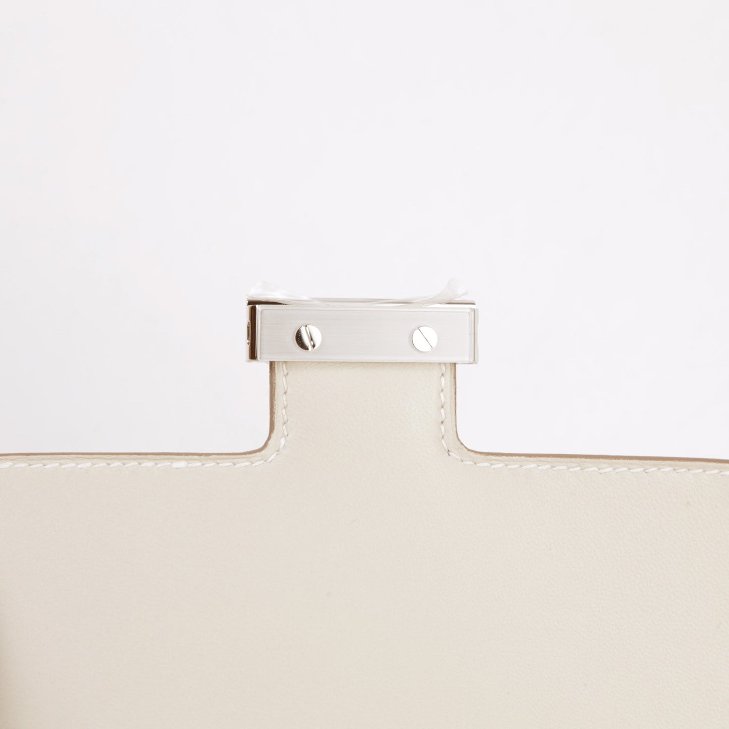 HERMÈS Constance Mini Craie (10) Epsom Lacquer Hardware Palladium hardware K (2025)