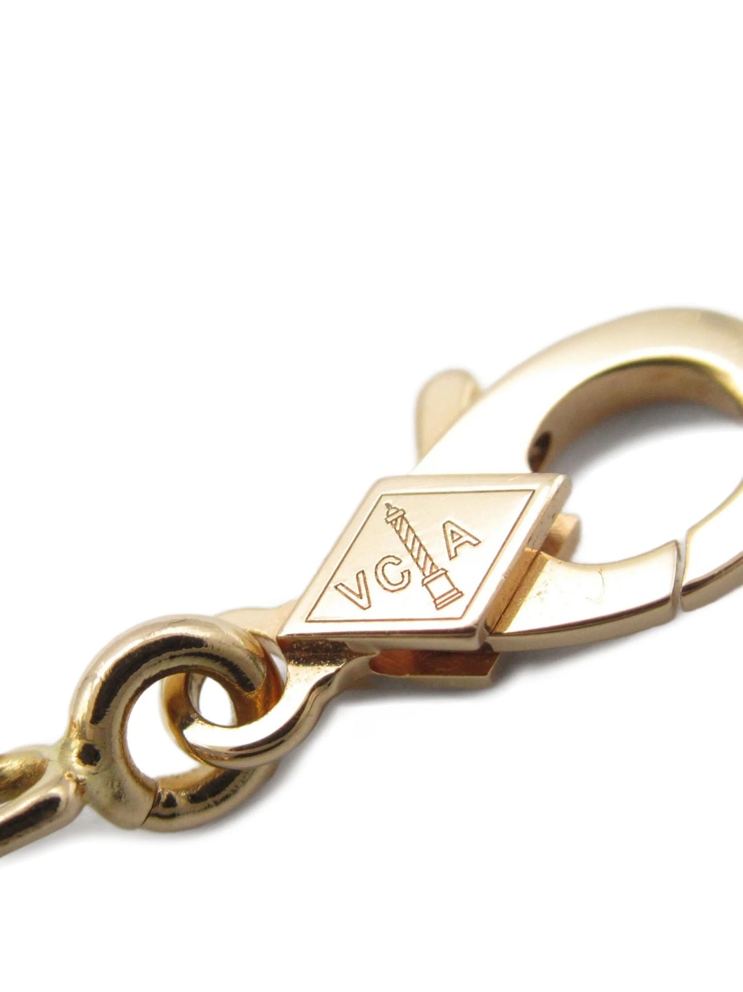 Vintage Alhambra bracelet, 5 motifs – Van Cleef & Arpels 2025